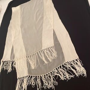 Kenneth Cole Reaction - Cream Scarf/pashmina With Fringe